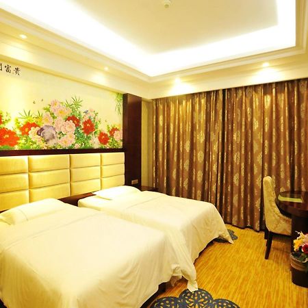 New West Street Hotel - Grand Wing يانغتشو الغرفة الصورة
