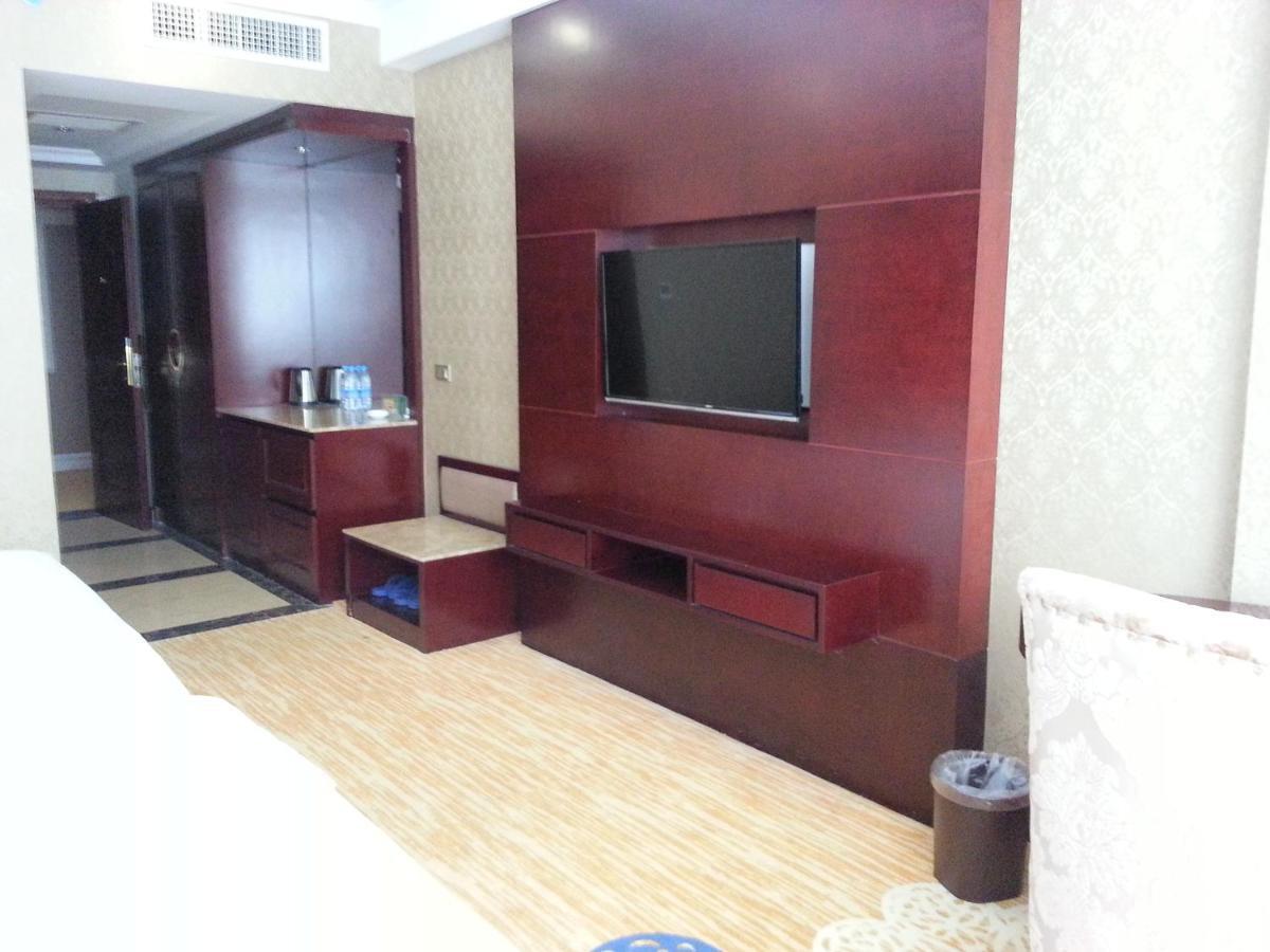New West Street Hotel - Grand Wing يانغتشو الغرفة الصورة